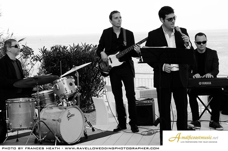 Amalfi coast wedding band
